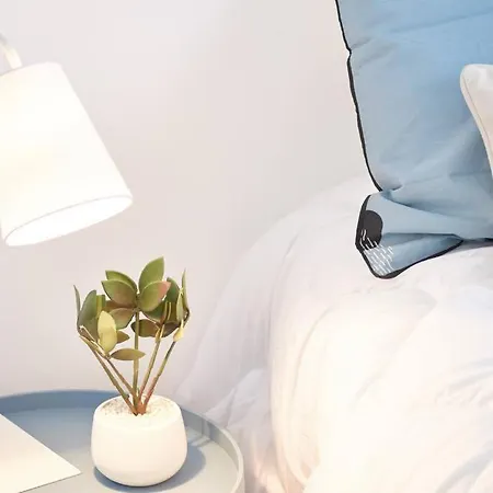 Apartment T3 Standing Moderne Avec Parking Couvert Prive *